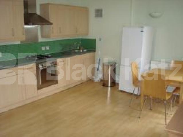 			VIEWINGS ESSENTIAL, 1 Bedroom, 1 bath, 1 reception Flat			 Sussex Gardens, Paddington